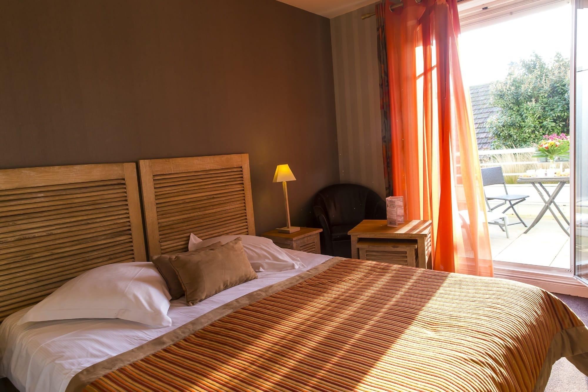 Almoria Hotel & Spa Deauville Eksteriør billede